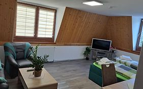Zimmervermietung Abir